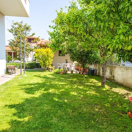Nikoleta House * Vrasná